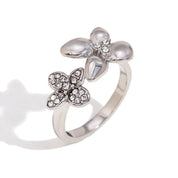 Anel Flor Assimétrico com Zircônia