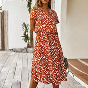 Vestido Feminino de Praia com Gola Alta – Estampado e Manga Curta