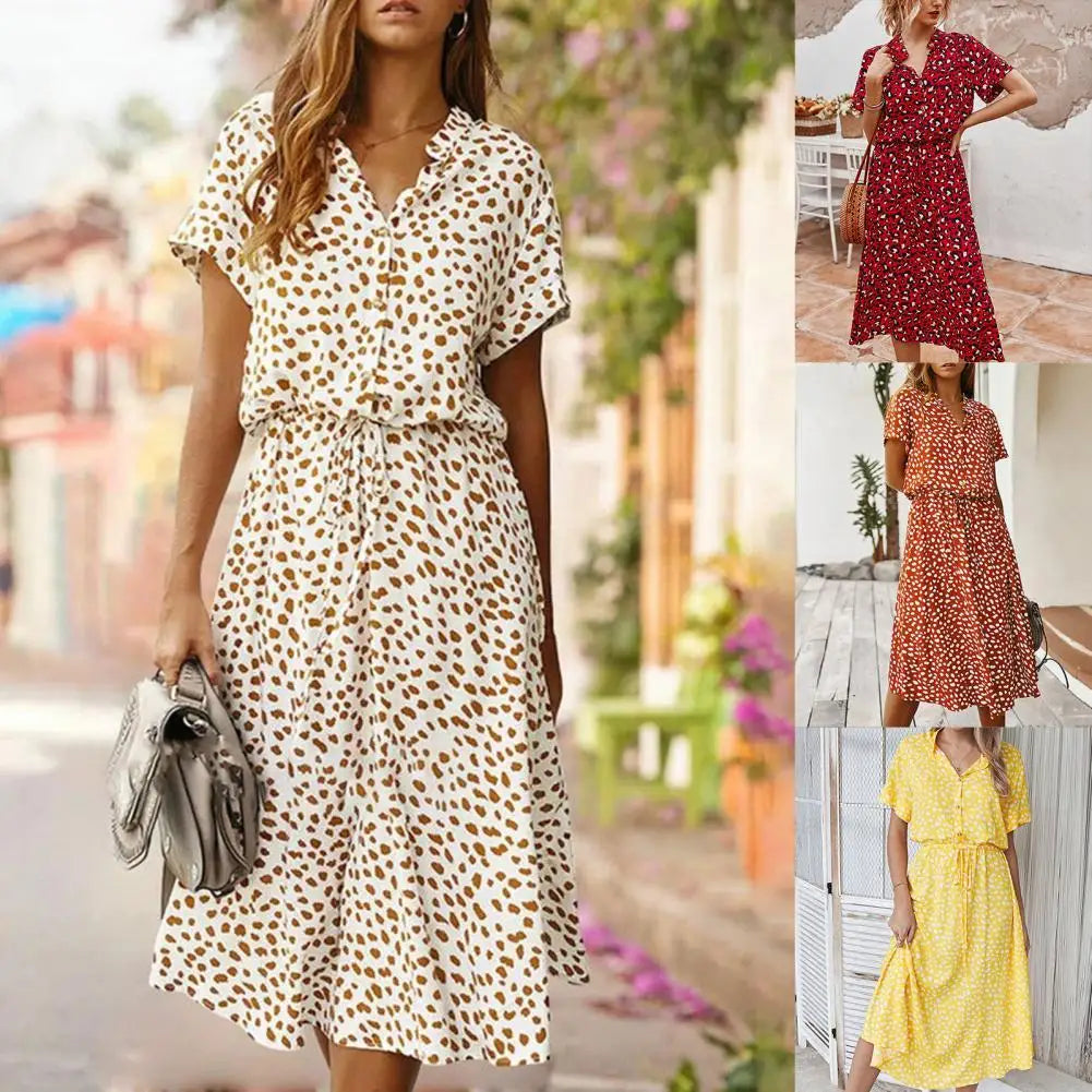 Vestido Feminino de Praia com Gola Alta – Estampado e Manga Curta