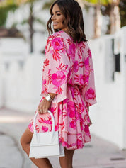 Vestido de Meia Manga com Decote em V - Fever