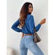 Blusa Feminina Elegante – Decote V e Estilo Office