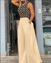 Conjunto Feminino Elegante – Cropped Sem Mangas e Calça Estampada