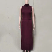 Conjunto Feminino de Malha – Colete Gola Alta e Saia Longa