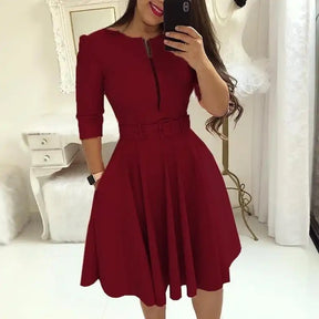 Vestido na Altura do Joelho com Meia Manga – Leise